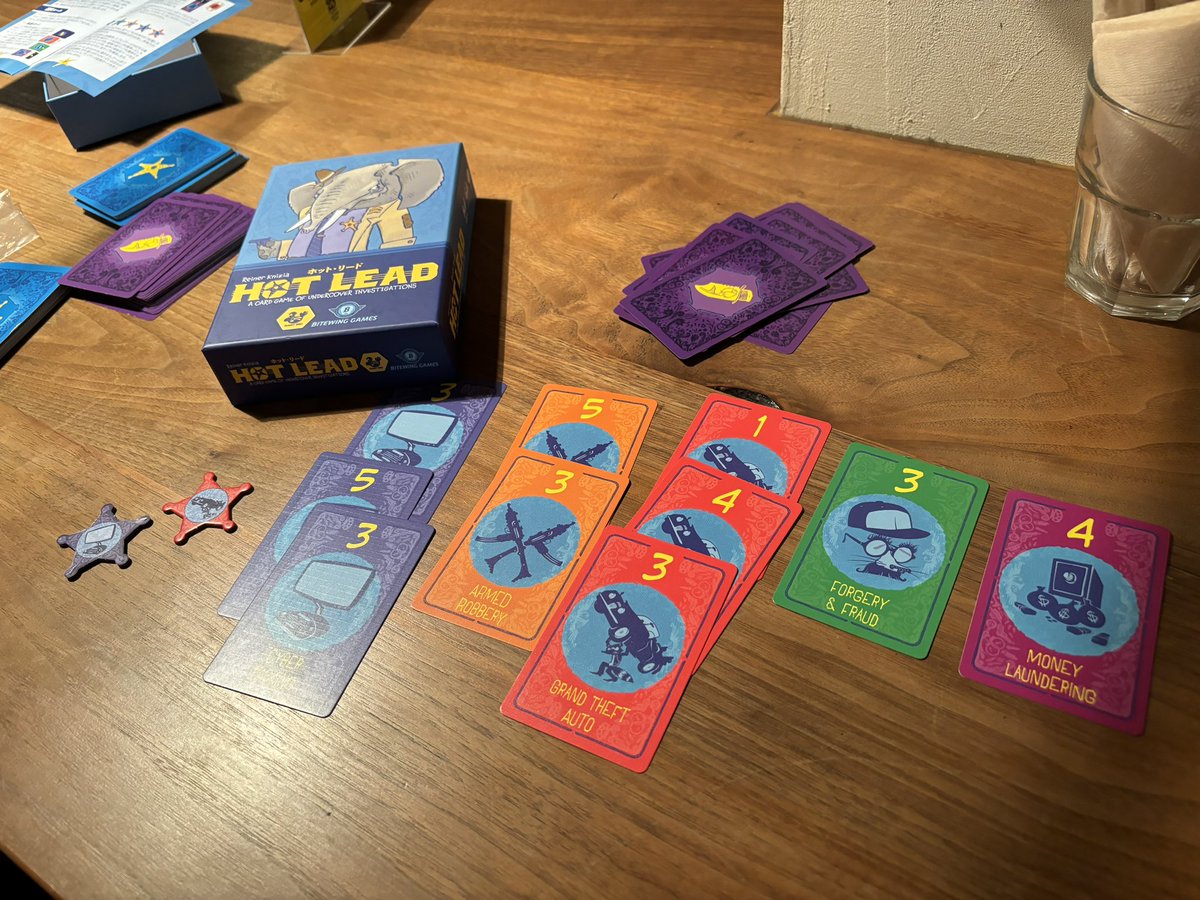 ボードゲームカフェHelloに行ってきました！瀬田は近くて最高！カフェラテおいしい☕️
やったのはTRIQETA、天下鳴動、WINGSPAN、ウボンゴ、HOT LEADなど