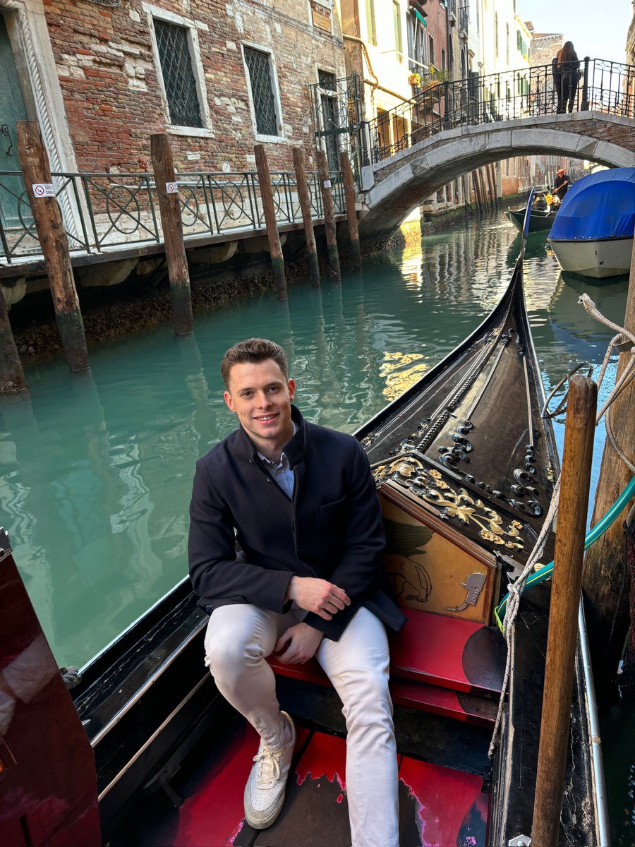 Oliver Wright tweet media