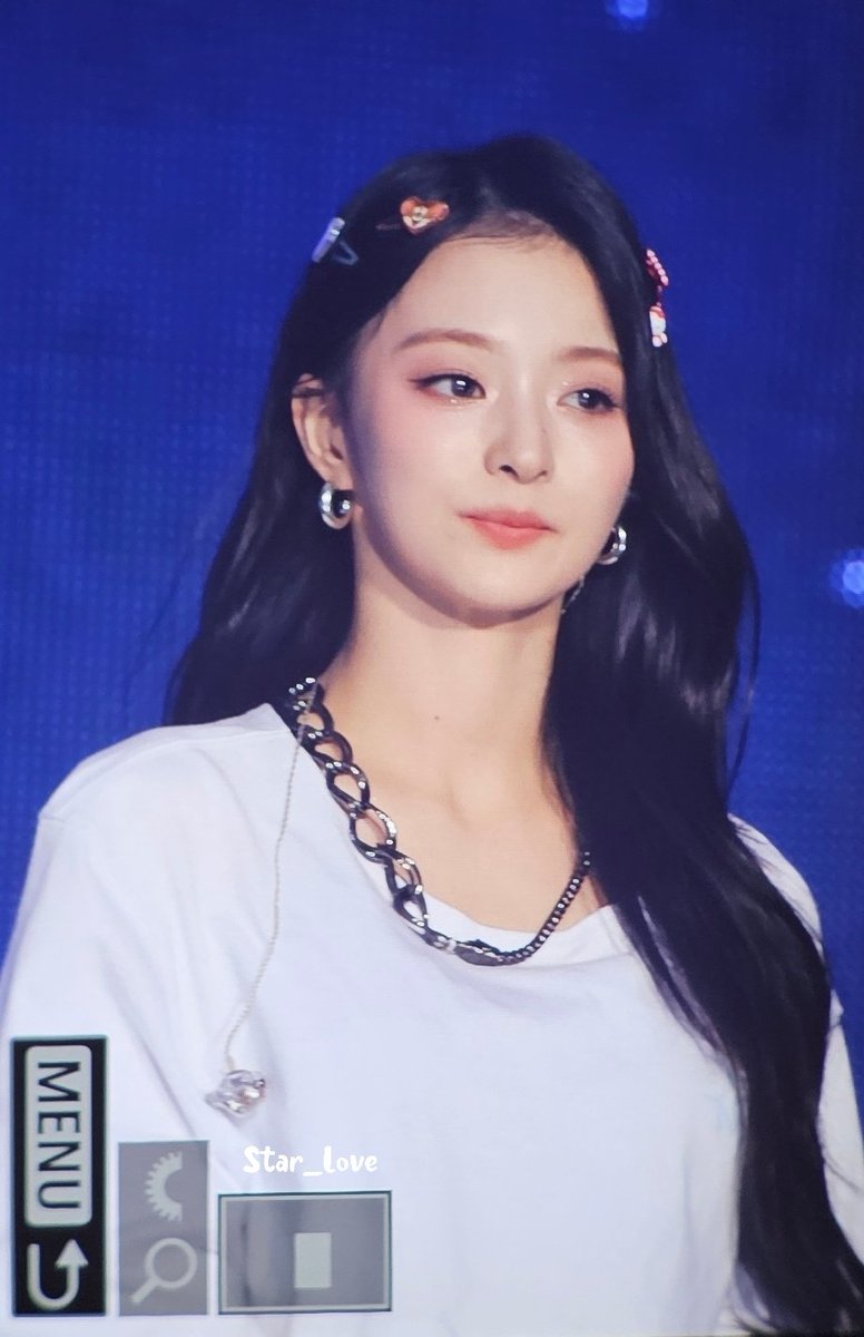 StarLove0601's tweet photo. 240128 막콘 프리뷰3
#프로미스나인 #fromis_9 #이나경 #LeeNaGyung https://t.co/Xmx4zqYb4G