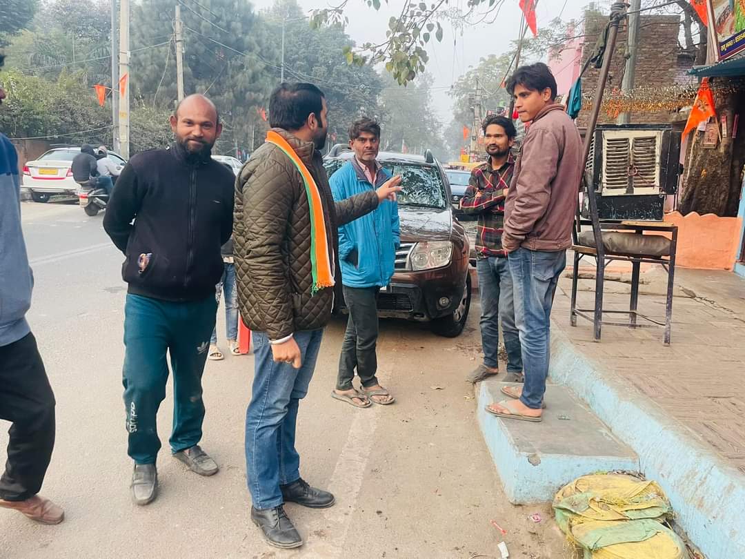 ankitpardhaninc's tweet photo. #3_फ़रवरी को @kharge जी की महा रैली को लेकर जनसंपर्क। 
@INCIndia @INCDelhi @RahulGandhi 
 @BabariaDeepak @ArvinderLovely
 @devendrayadvinc @Dr_Uditraj 
 @Ch_AnilKumarINC @LambaAlka
 @AmrritaDhawan @MukeshSharmaMLA @SurenderK_INC
 @DrNareshkr @basoya_neeraj
 #Ankitpardhan #Relly https://t.co/H8mPz4UoSK