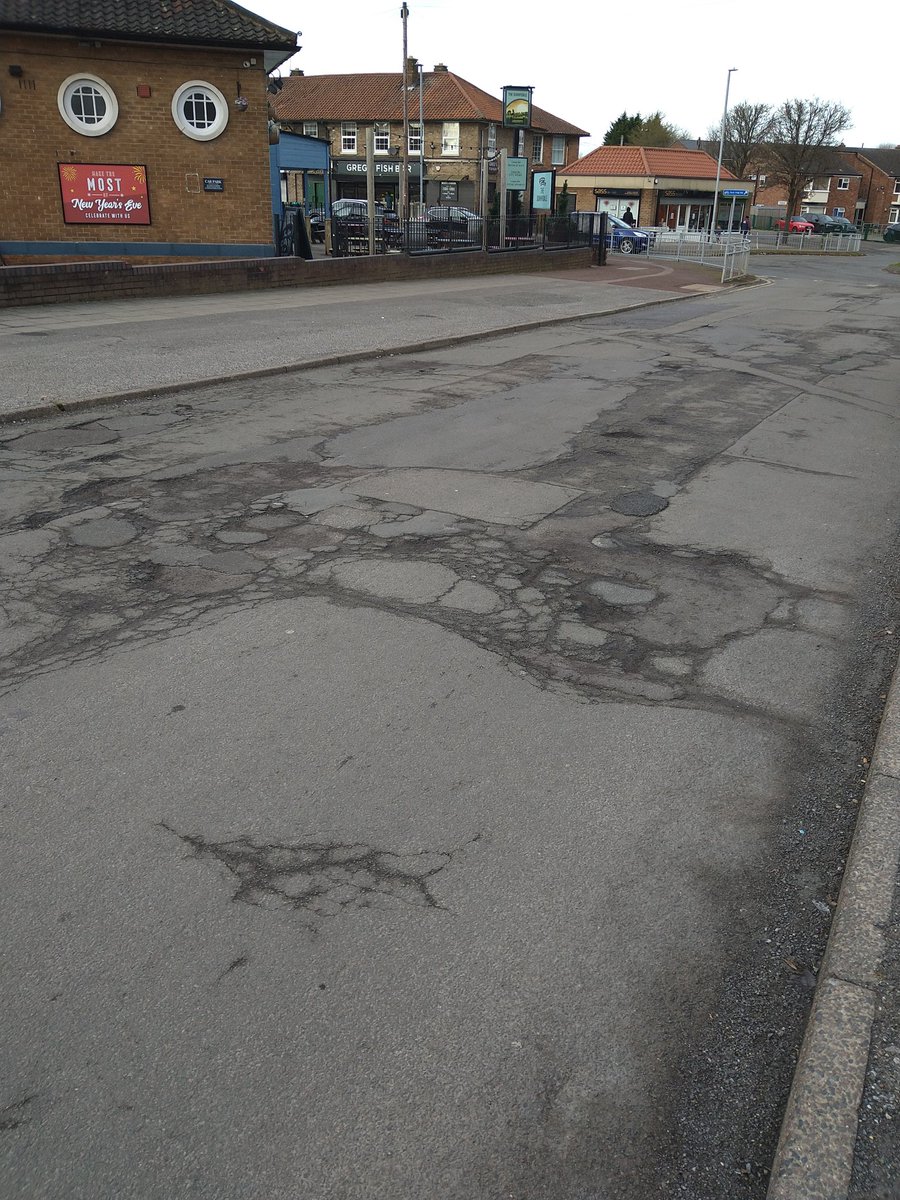 LindaWoodings's tweet photo. #Tory #ThreeJobs @BBradley_Mans says he'll fix the potholes if you make him Devo Mayor. But this is HIS county ward in #MansfieldWoodhouse yesterday. Don't worry Ben, you clearly don't have the time/inclination so @steveyemm #Labour has reported these. See thread... https://t.co/xxE0VCghnd
