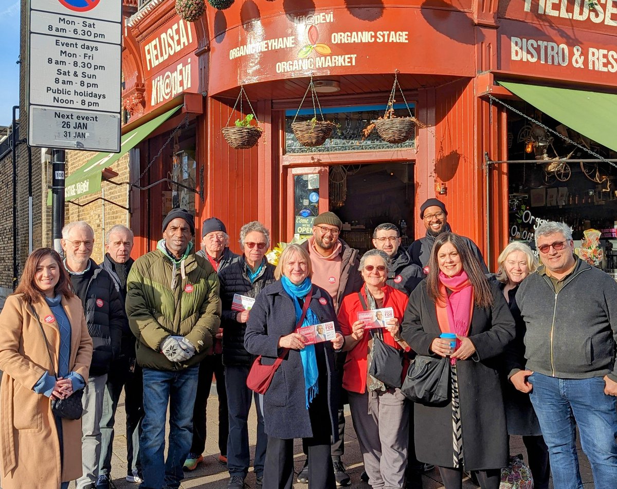 Out campaigning this morning with our candidate for Enfield and Haringey @JoanneMcCartney. 

Lots of support for @SadiqKhan ahead of the mayoral election and Labour's work towards a fairer, safer and greener London for everyone.

#teamharingey