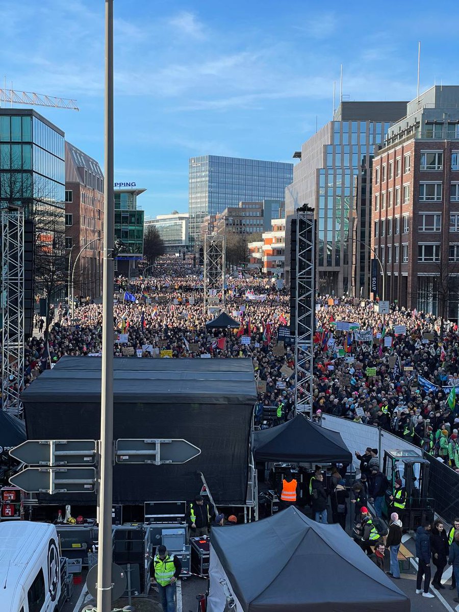 #Hamburg steht gemeinsam gegen Rechts 🫶