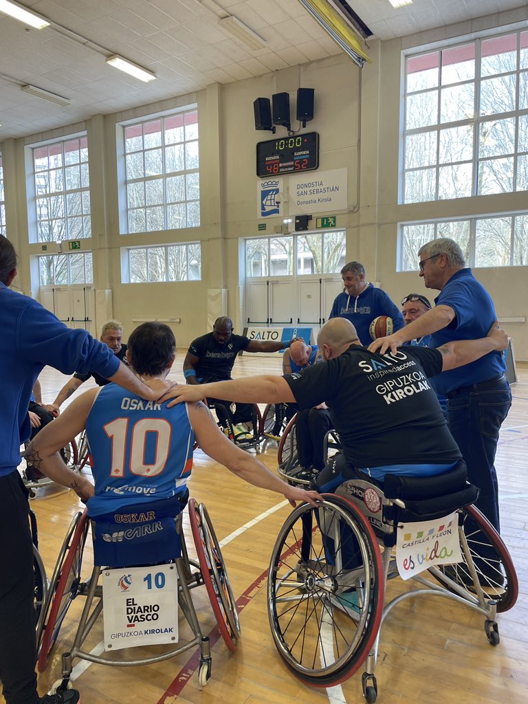 FINAL SALTO Bera Bera 48-52 Felicitar al @DiscaEsports por la victoria. Ahora toca descansar y pensar en el siguiente partido. Gora Gu ta Gutarrak!!