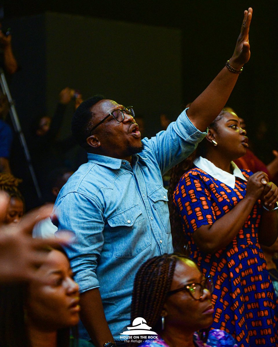 HOTRREFUGE's tweet photo. A soul-stirring melody of 'KO SI' by Tim Godfrey featuring Travis Greene.
🔊K'oseni to dabi re (None compares to You Lord),
K'oseni to da bi re,
Ko si oo (No one),
Ko si oo🔊
~~ by #TCMusic
#DoubleCelebrationService
#Increase2024
#HOTRRefuge
#HOTRService https://t.co/7tS9ckUIdC