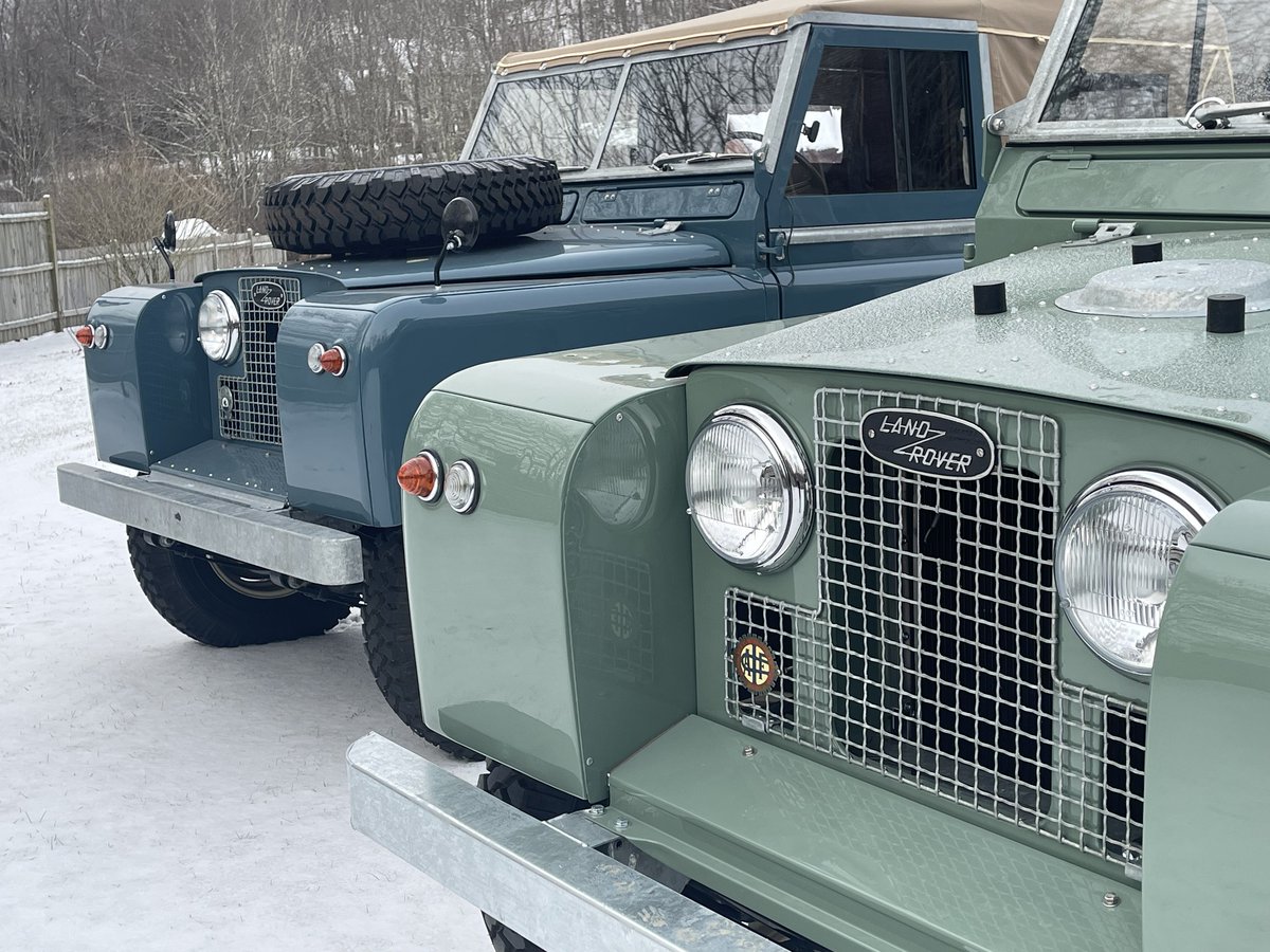 N_Am_Overland's tweet photo. 1959 Series II and 1962 Series IIA Land Rovers 

#landrover #vintagecars #serieslandrover #series2 #series2landrover #fullrestoration #coolrides #landy #britishcars🇬🇧 #autos https://t.co/pWrlG4KMfD