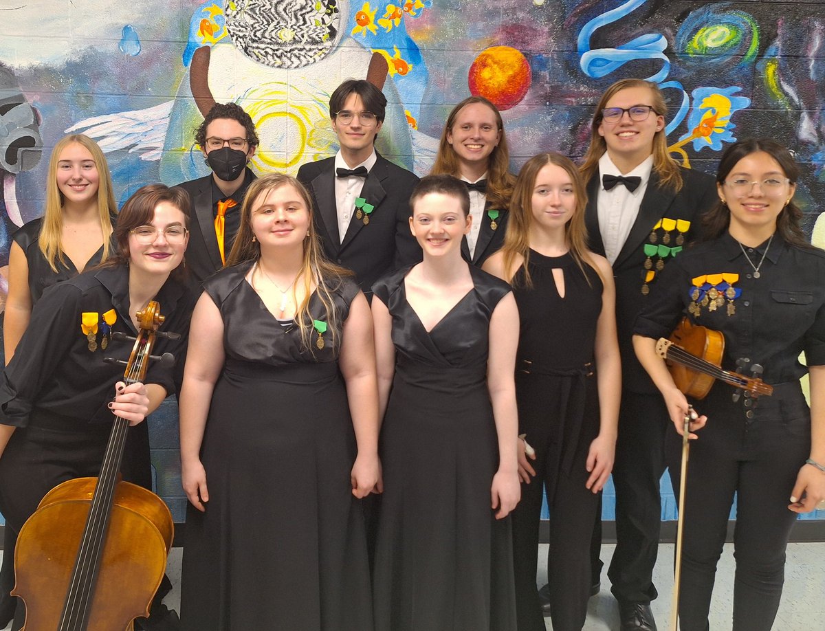 Some of the fabulous AFA music students who were featured last night at the Frederick All-County High school music festival. 🎶 You were all incredible! Congratulations on a wonderful performance. @FCPS_SVPA <a href="/FCPSMaryland/">FCPS-MD</a>