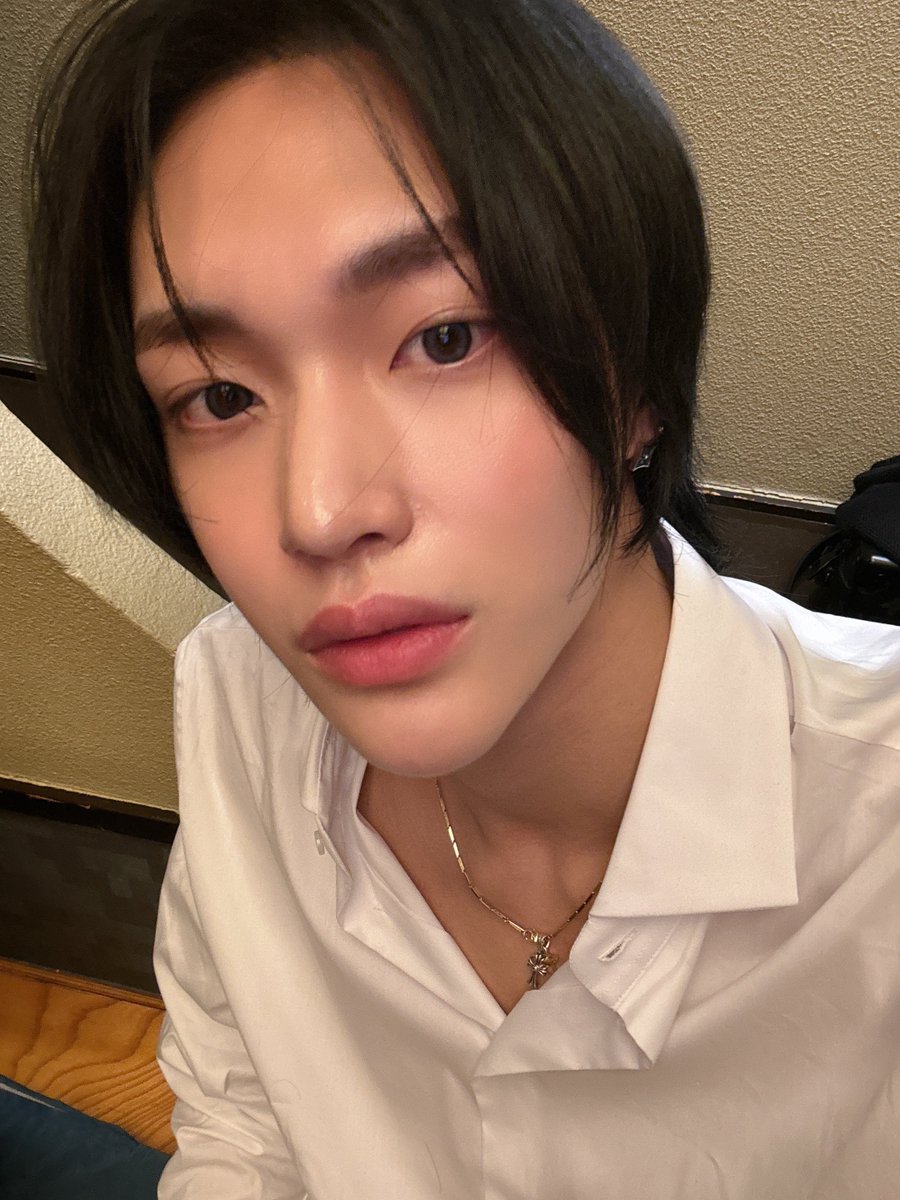 1binlou's tweet photo. 홍조 올라온 박원빈 
= 삔프 미치게 하려고 작정한 박원빈 https://t.co/iKlOcx2UU7