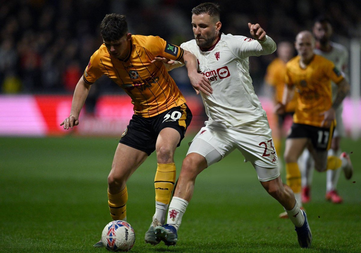 manutd_world's tweet image. Erik ten Hag: &quot;Mereka (pemain yang kembali dari cedera) mendapat menit bermain di tengah pekan melawan Burnley (di laga tertutup) dan juga malam ini, yang merupakan apa yang mereka perlukan sebelum laga #PL. Laga ini akan membantu mereka.&quot;

#PostMatchReaction
#NPCMUN #PialaFA