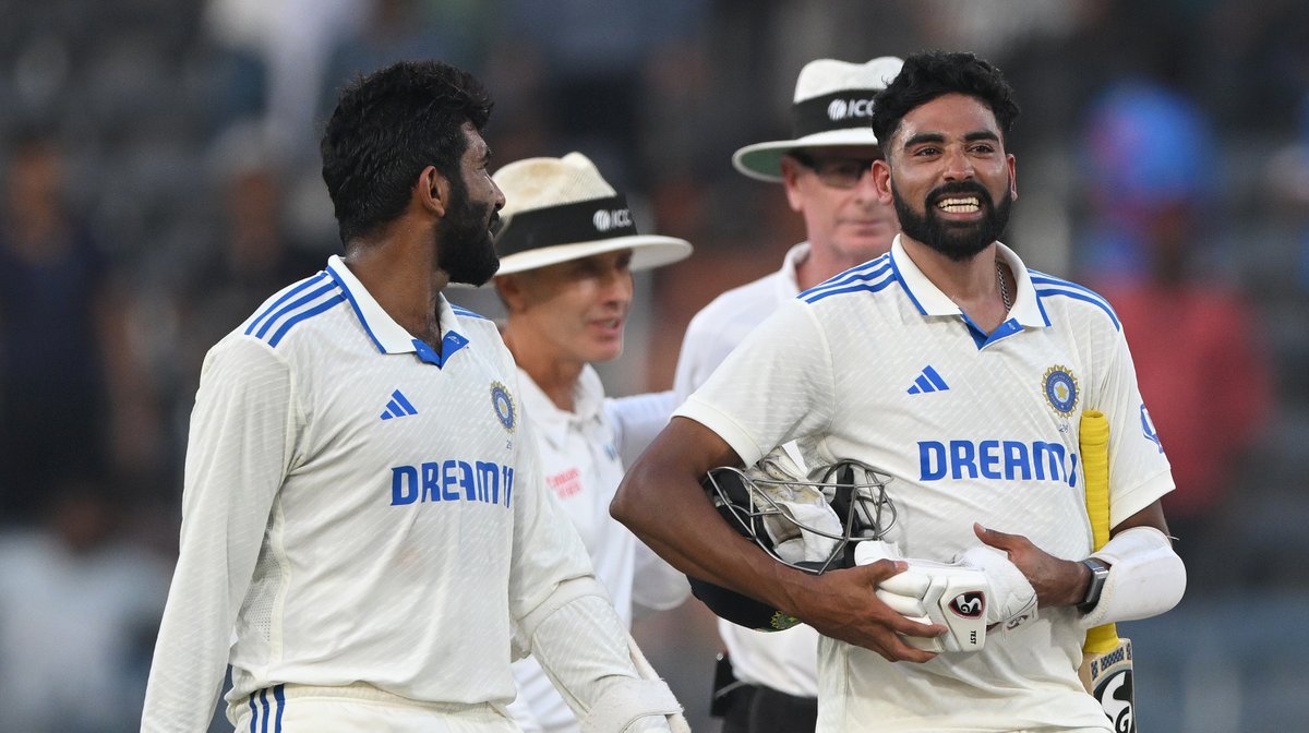 FoxCricket's tweet image. Sometimes, you just have to eat humble pie 👏👏👏

England pulled off one of the most EPIC Test escapes last night as Bazball claimed its biggest scalp yet... and it just had to happen at one of Australia's lowest moments 😒 

Report &amp;gt; bit.ly/49c4CKA #INDvsENG