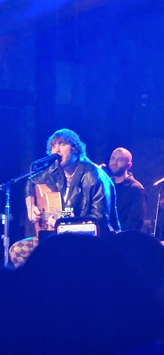 Jules Hume ♡ tweet media