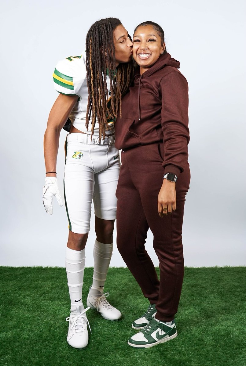 O’Mari Hall-Brown tweet media