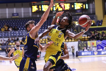 Keondre Kennedy <a href="/Ktwice00/">KK</a> steps up big in the second half marking 17 points helping <a href="/basket_torino/">Reale Mutua Basket Torino</a> grab a home win against <a href="/UraniaBasket/">Urania Basket Milano</a> 

#TangramSports
#FollowYourDreamsWithUs