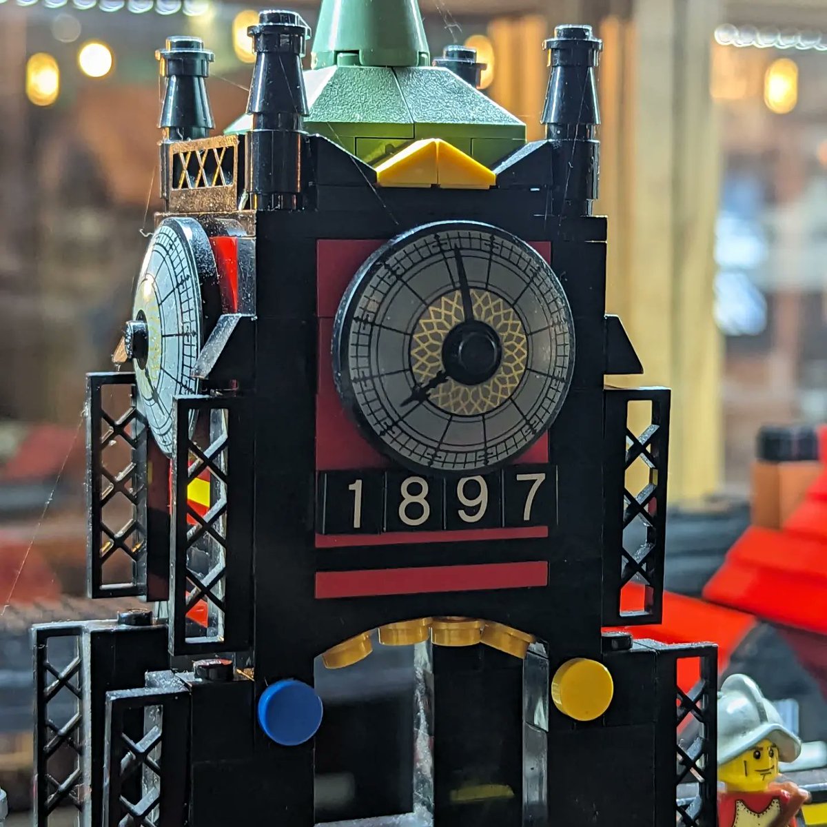 ShitChester's tweet image. Happy #InternationalLegoDay