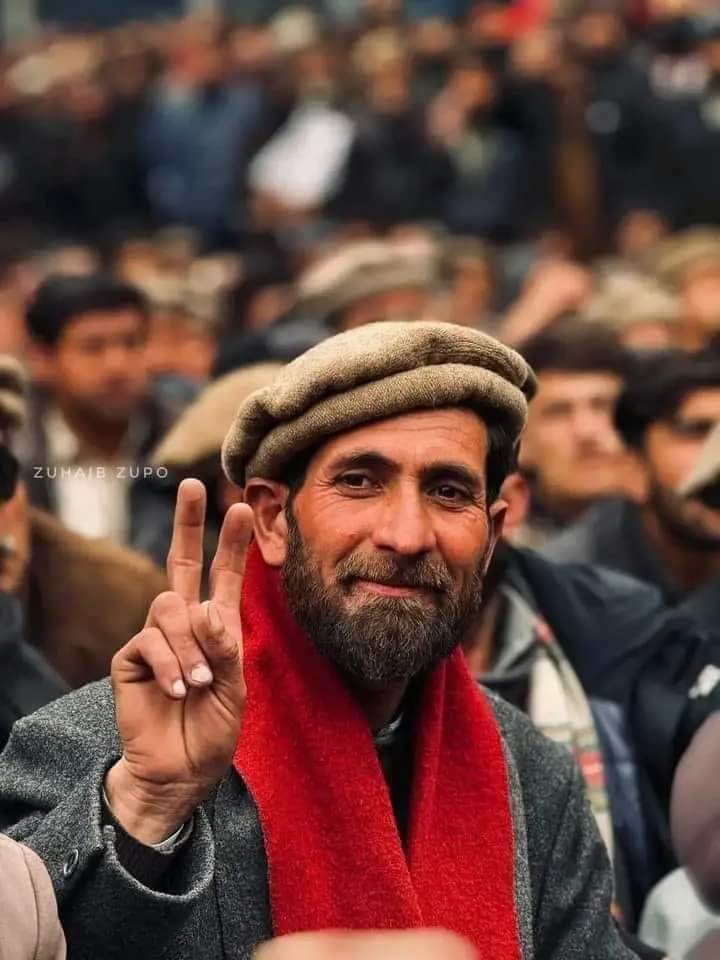 jelo_kashi's tweet photo. کمزور لوگ کمزور بات کریں گے ❤✌🏿

~ اسلم انقلابی ✌️
#GilgitBaltistan 
#Gilgit_Baltistan 
#GBWantAutonomy https://t.co/vD07xKuCDB