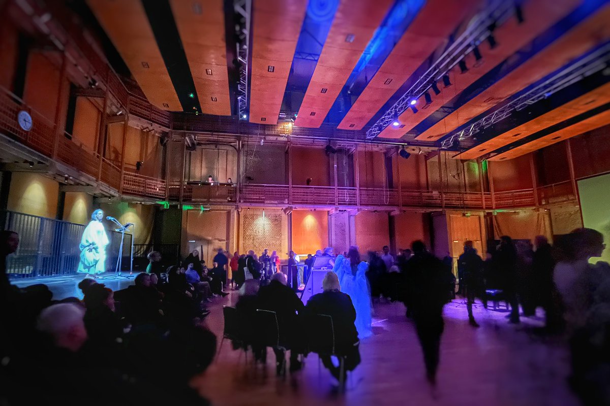 Ryan Latimer (@latimer_ryan) on Twitter photo Intensely beautiful new work from <a href="/LucyArmstrong91/">Lucy Armstrong</a> + Haroon Mirza, with the brilliant Juliet Fraser + <a href="/BCMG/">Birmingham Contemporary Music Group</a> ! 🍄 Catch ‘re_creation’ when you can! 🪰 Intensely beautiful new work from <a href="/LucyArmstrong91/">Lucy Armstrong</a> + Haroon Mirza, with the brilliant Juliet Fraser + <a href="/BCMG/">Birmingham Contemporary Music Group</a> ! 🍄 Catch ‘re_creation’ when you can! 🪰