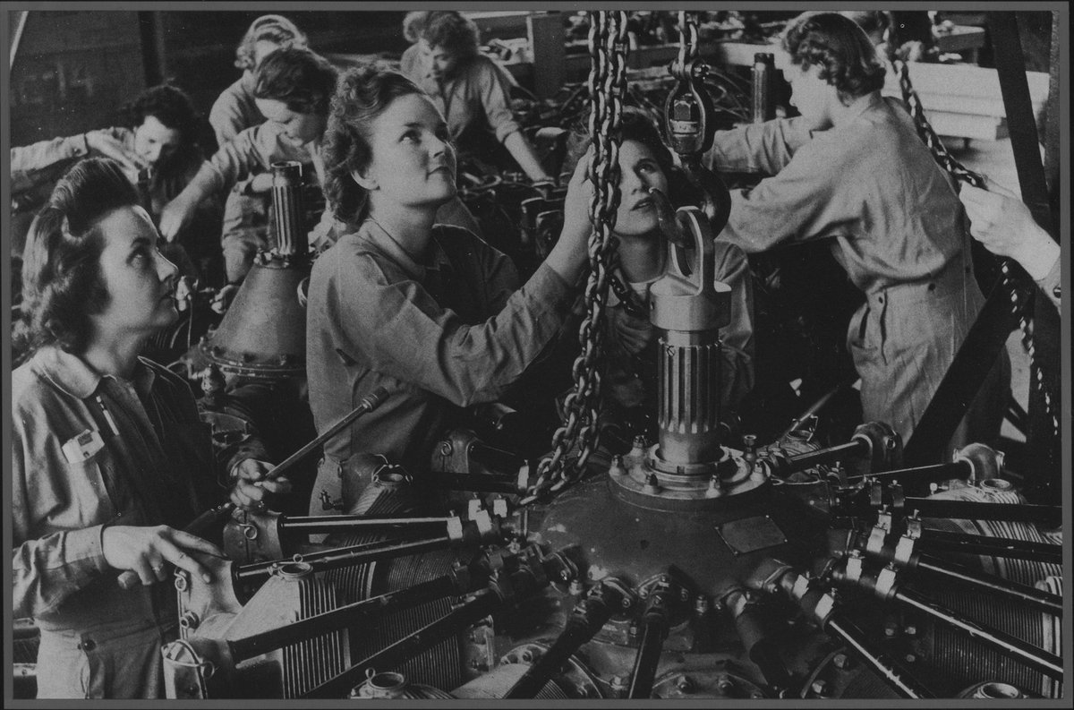NavalInstitute's tweet photo. #HistoryBuffs – we have 100+ years’ of historical #archives for you! From oral histories to #photographs, there’s much to #discover when you join the Naval Institute. https://t.co/ue4fGWykh8 #KeepThePastAlive #history #learn https://t.co/SYmdDPLKNh