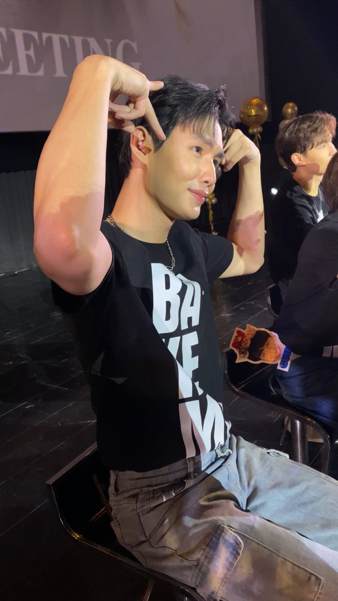 งู้ยยยยยยยยยยยยยยยยยยยยยย✨❤️

<a href="/prame_t/">prame</a> 
 #BakeMePleaseFanmeeting