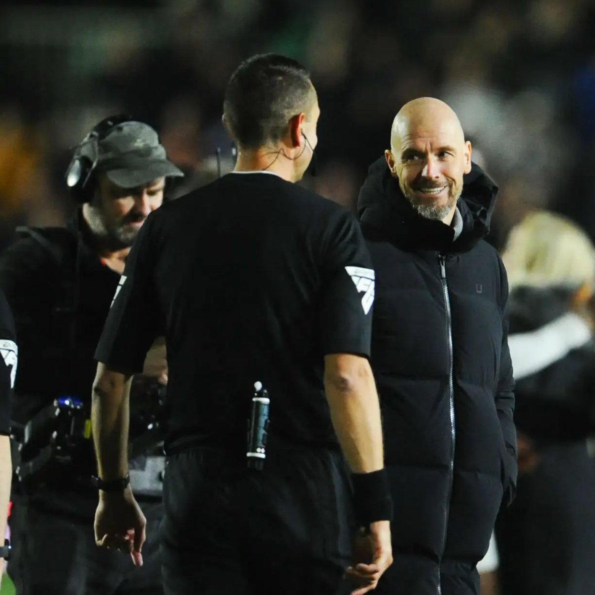 manutd_world's tweet image. Erik ten Hag: &quot;35 menit pertama nyaman, unggul 2-0. Seharusnya kami menang 3 atau 4 gol. Mereka menciptakan peluang dari nol. Transisi pertahanan kami tidak bagus. Kami harus kembali menang dan kami berhasil melakukannya, jadi kerja bagus.&quot;

#PostMatchReaction
#NPCMUN #PialaFA