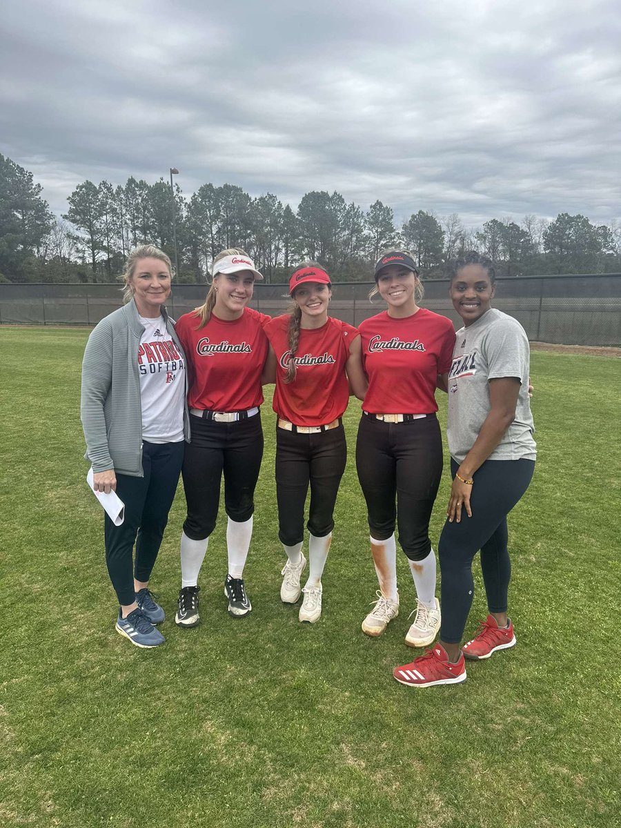 WilliamsHaydin's tweet photo. A huge thank you to @coach_vallee for a great camp! So glad that the rain held off! Hopefully I can back up there soon.@cardinalsgore #cardsup https://t.co/bG4YbgMVbC