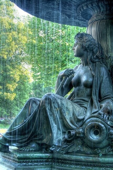 romanpriestess (@romanpriestess) on Twitter photo 