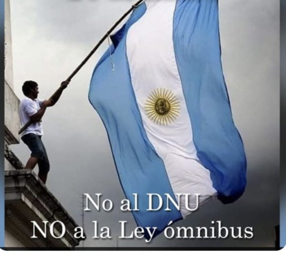 AredezAdriana's tweet image. “🌞MEMORIA VERDAD Y JUSTICIAxq no existeEN ARGENTINA🌞”
#ARGENTINAZO‼️‼️
#SEVANoSEVAN‼️‼️