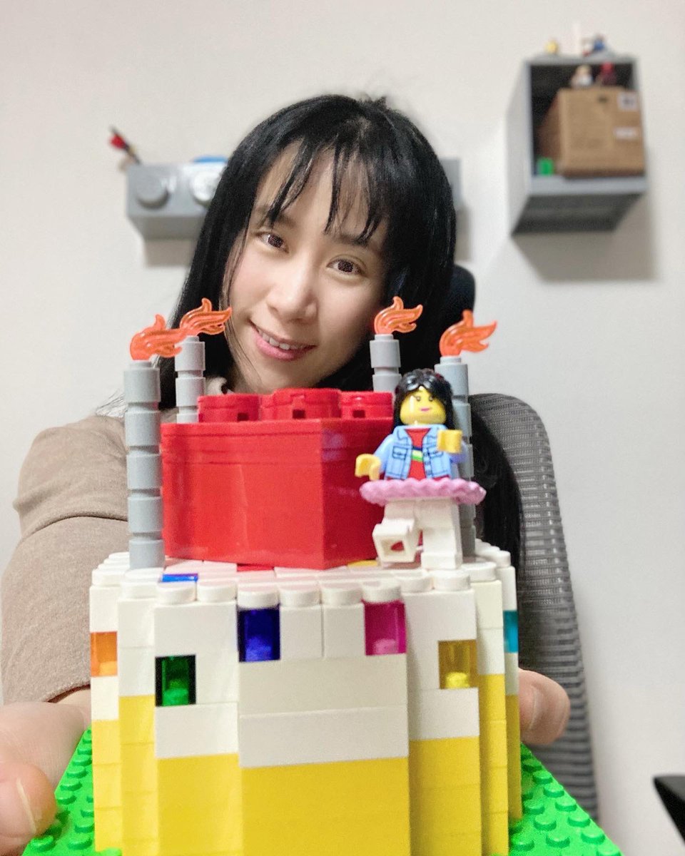 QiuAmpere's tweet photo. It’s International Lego Day 🥳Happy Birthday to Lego Bricks!! #レゴ #レゴケーキ #legoday #lego #legomoc #legocake #internationallegoday #nationallegoday #เลโก้ https://t.co/nHraFUNgPh