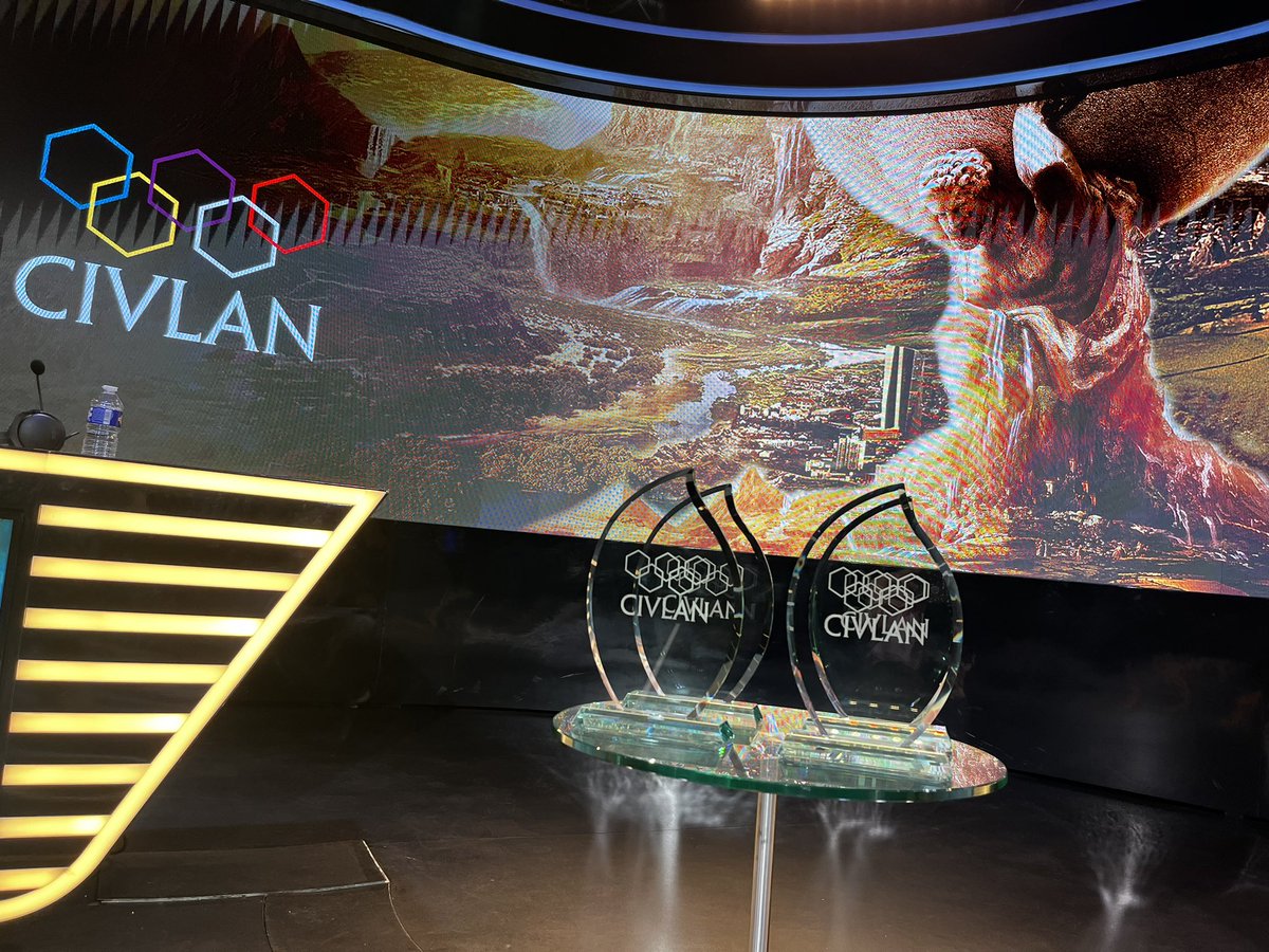 espotparis's tweet photo. [#CIVLAN] 🎮 Finale

Rendez-vous sur https://t.co/y6wYIllg35 pour la grande finale en direct de l’Arène ! 🔥 https://t.co/glMQ5sh57Y