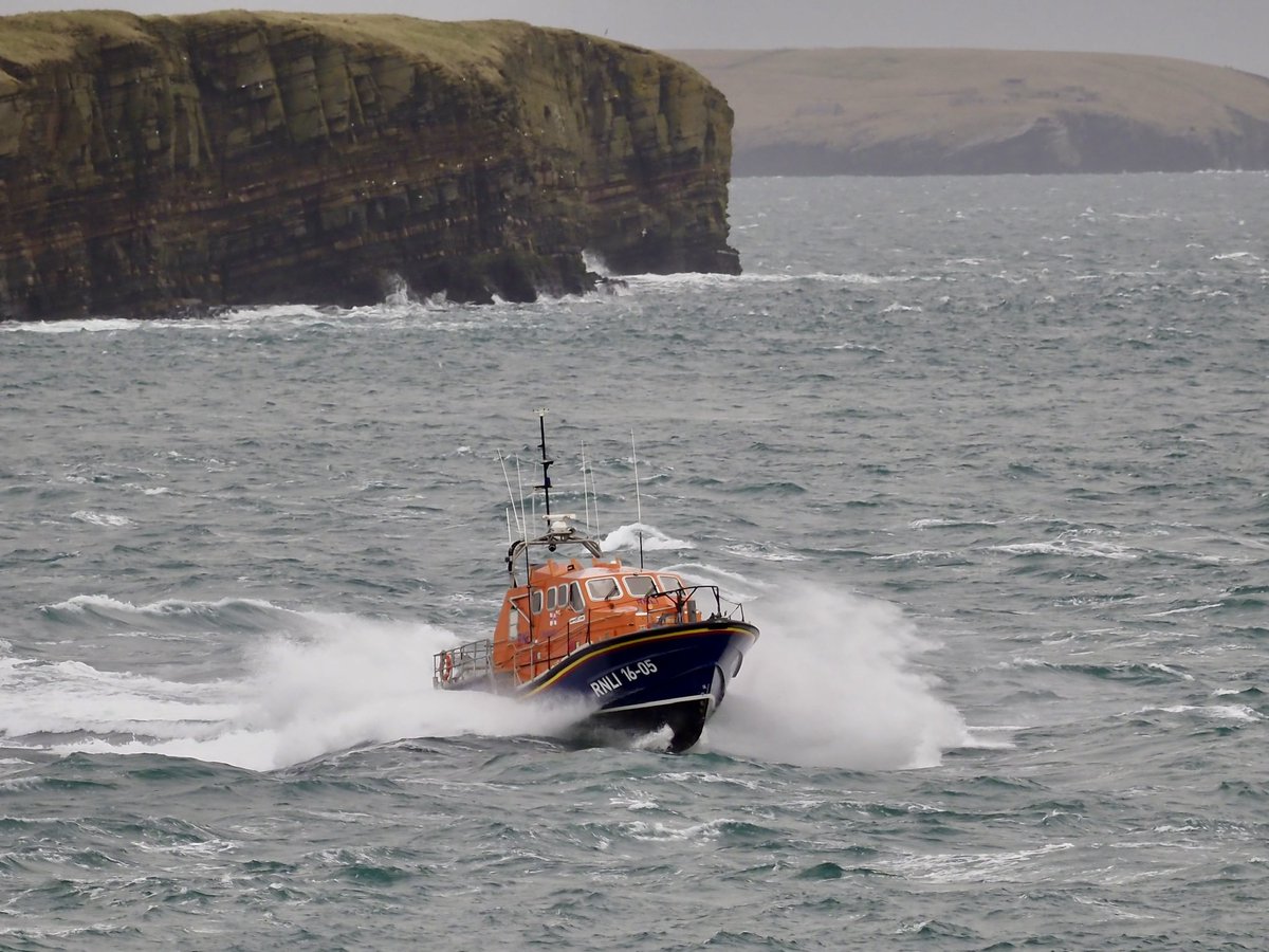 RNLB Helen Comrie 16-05 arrived into service in Longhope on 14 October 2006. She’s a Tamar class lifeboat, 
fully waterproof and self-righting, and can travel at speeds up to 25knots. Perfect for the turbulent waters of the Pentland Firth. 

Photo: A Mackinnon