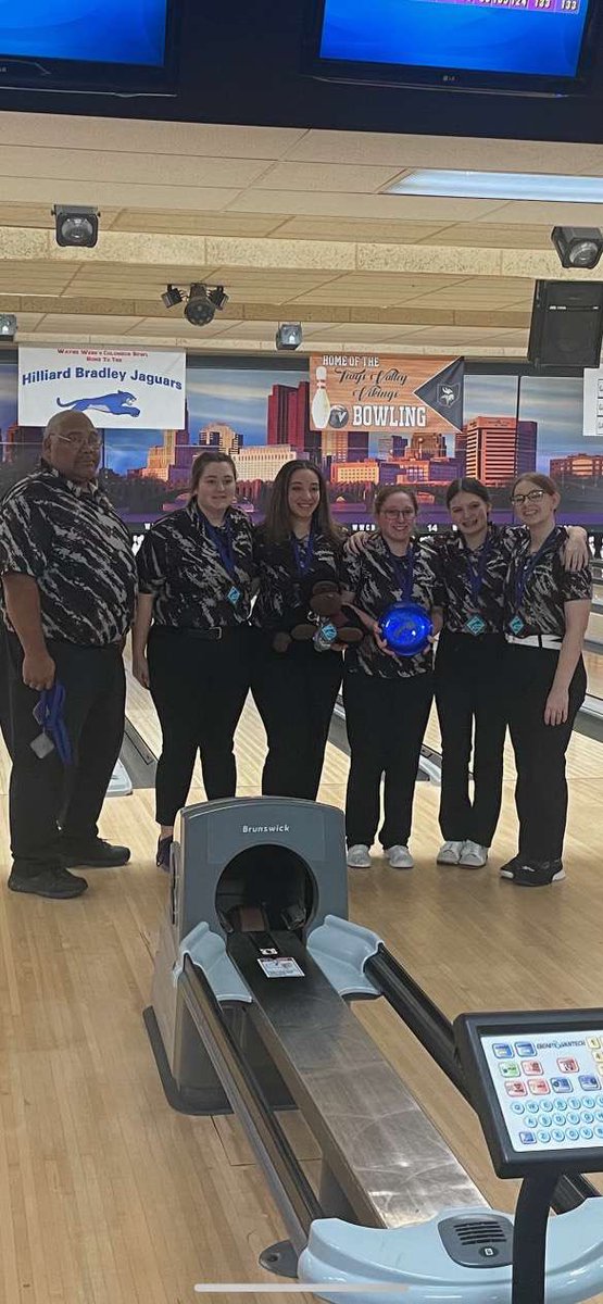 Yesterday we competed in the Jaguar Baker Marathon tournament at Wayne Webb. We ended up falling short to Coldwater in the championship round to finish with 2nd place. Good day overall! Very proud of my girls!