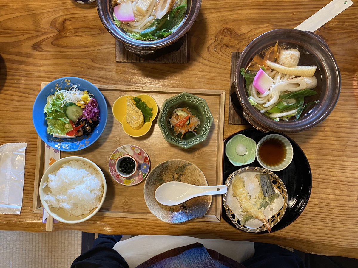 Kitatoshi1Go's tweet photo. #おでかけしたから絵日記です
#日置市吹上町
#古民家多宝庵
#kagoshima_art

体にやさしい野菜中心のランチ😀
器も綺麗で見ることでも
楽しめる✌️
予約していくことをお勧めします🎵 https://t.co/vtrt79fm2t