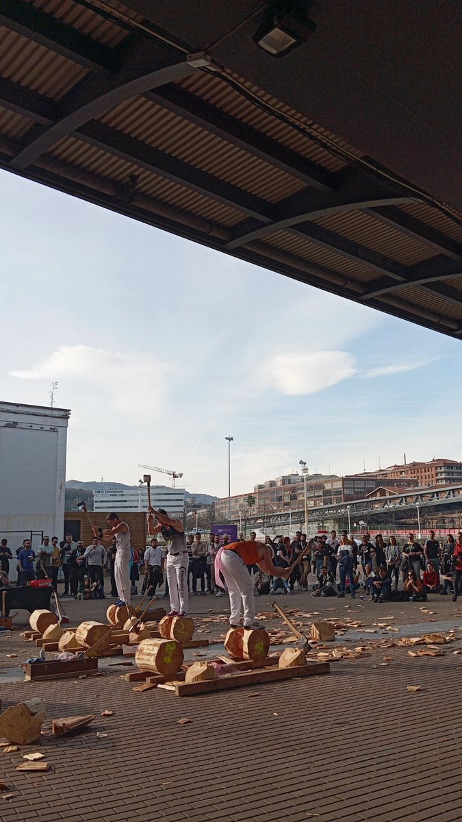 Maria Lopez tweet media