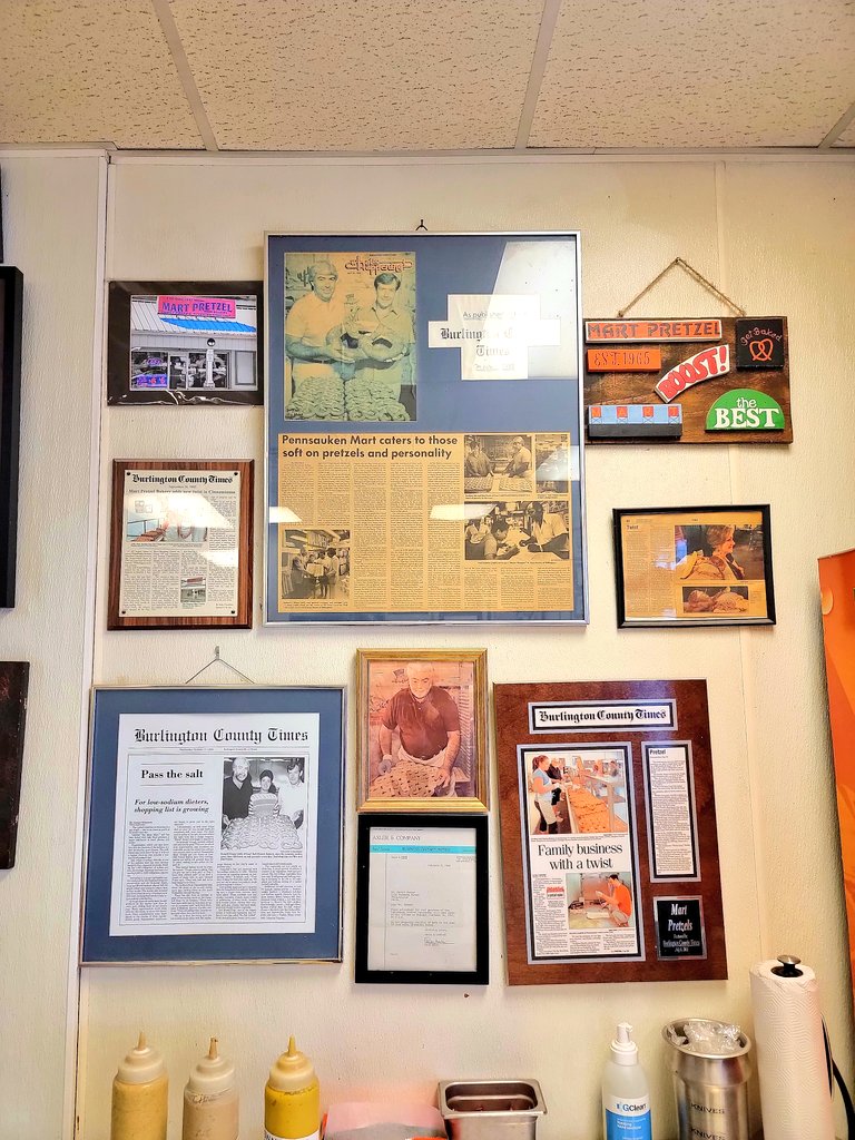 SJfoodscene's tweet photo. The legendary Mart Pretzel in Cinnaminson, formerly of the Pennsauken Mart, will be inducted into the SJFS Hall of Fame today. Got any memories? Are you a fan? Let me know! https://t.co/plly1jjKKO https://t.co/MSI8FYD7aA