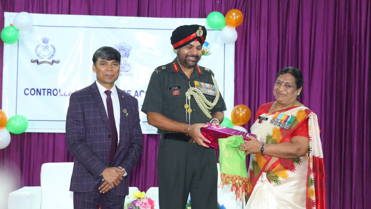 Lt Gen KS Brar, GOC Dakshin Bharat Area felicitated Defence pensioners including 100 Yr old Family Pensioner at CDA, #Chennai. A befitting tribute to valiant #Veterans on a day when Nation celebrates 75th #RepublicDay. Outstanding children & staff of CDA Chennai also felicitated