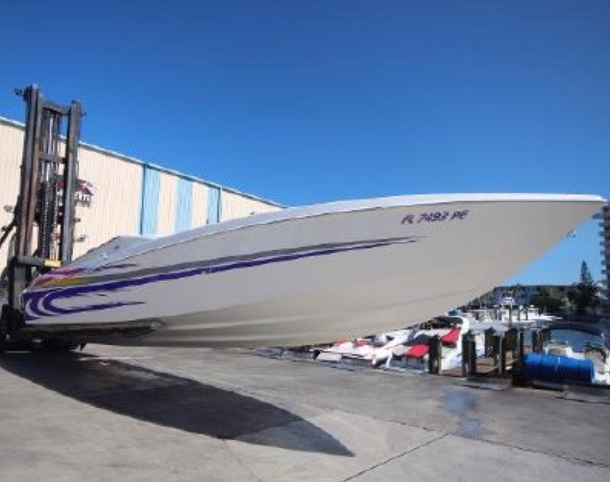 Paul_Meegan's tweet photo. If it goes fast  .. I can get it for you 😎😎 #paulmeegan #exoticcarsales #gofastboats https://t.co/fOOipQ6gBB