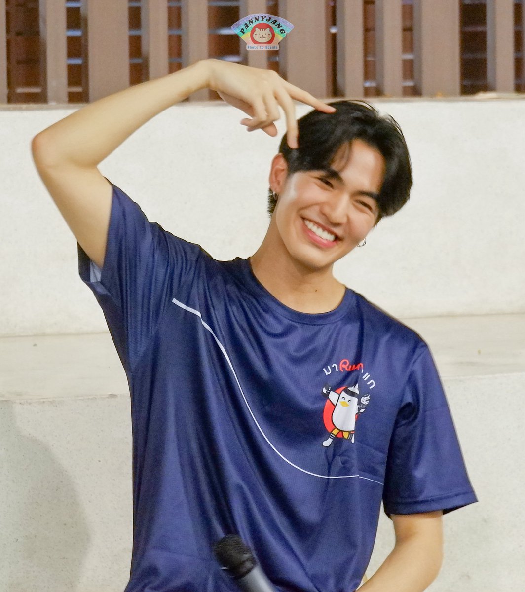LittleDuckSpn's tweet photo. หูแงวของพี่สาว😽
#nitadefundrun 
#มาRunดูแก
#BenBunyapol
@bbenlk https://t.co/ENhIC04mYu