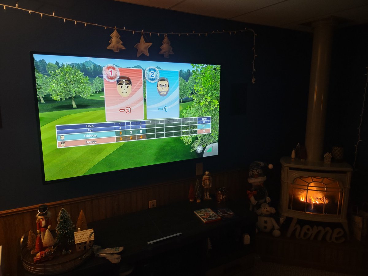 WSCIowaDad's tweet photo. More good matches with OldGuy this weekend.  #WiiU #WiiSportsClub https://t.co/A1qEWw1VFD