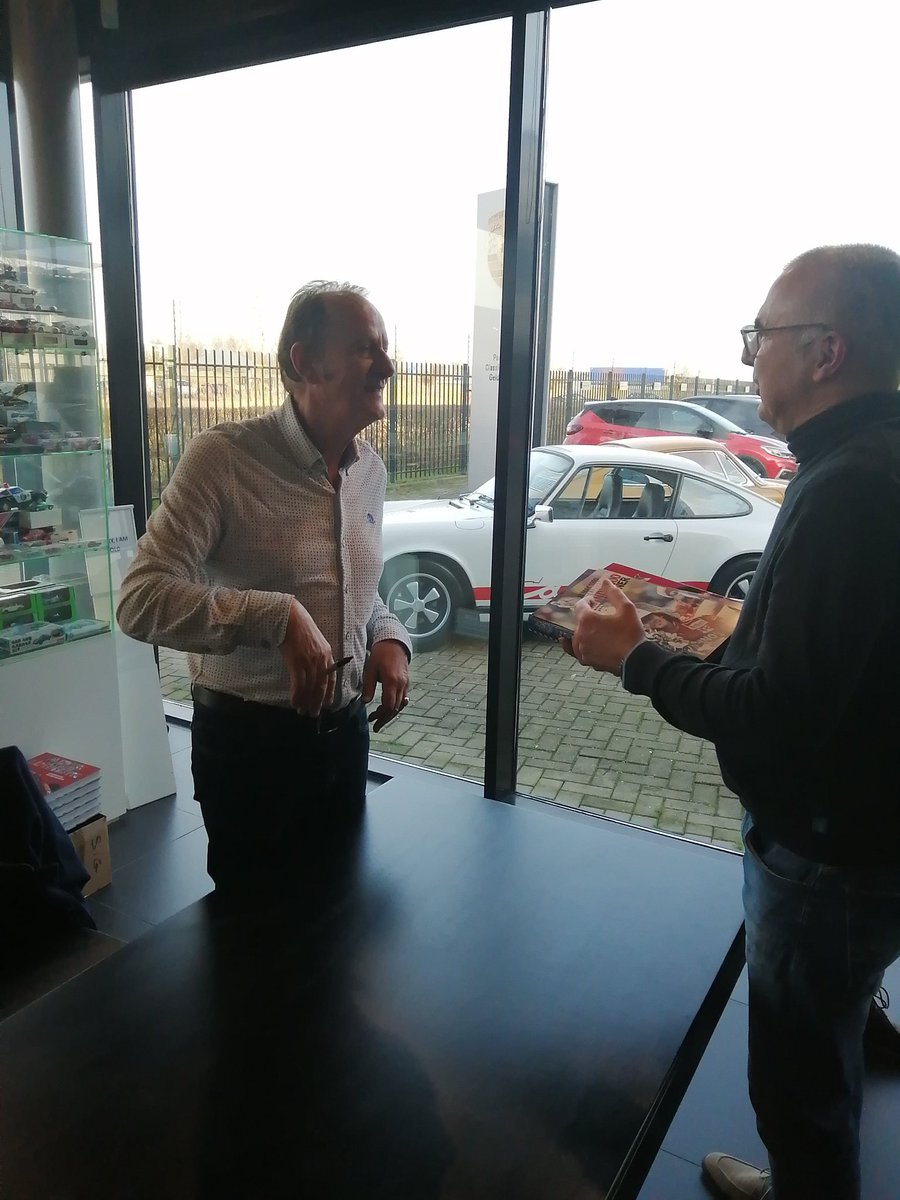 RikWerner's tweet photo. Tof moment. Samen met tweevoudig Indy 500 winnaar Arie Luyendijk op de foto bij de lancering van zijn boek bij Porsche Centrum Gelderland in Heteren. https://t.co/ApAbrLviR0