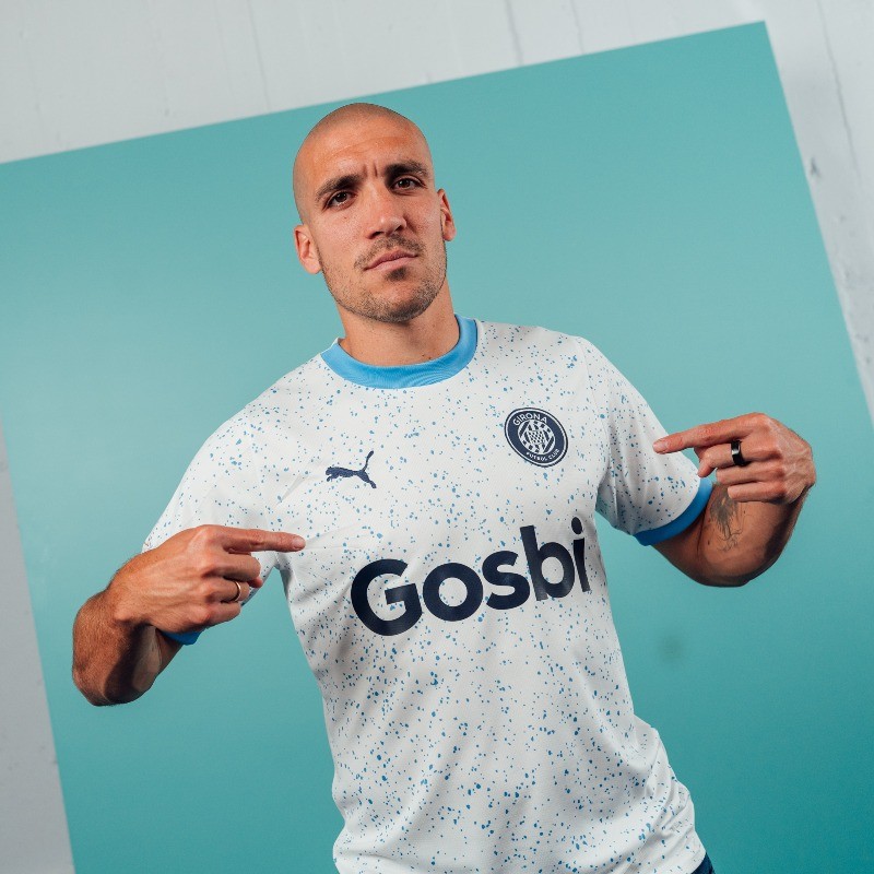 BSJ_Official's tweet photo. Embark on the Journey: Explore the New Girona 2023/24 Away Shirt - Your Entry to the Heart of Football Passion!
#goal #football #sports #soccerplayer #futbol #lovefootball https://t.co/8bpj5Q3bTz