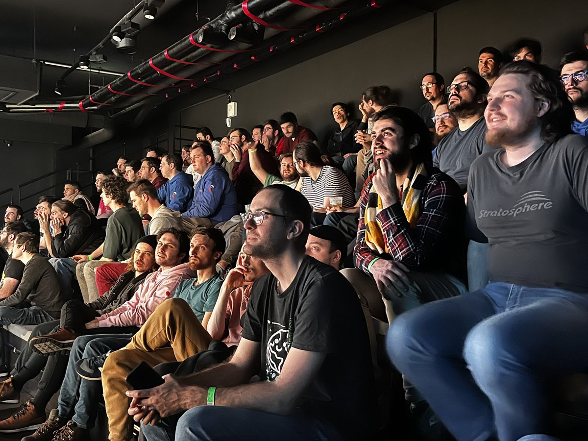 espotparis's tweet photo. [#CIVLAN] 👊 Finale 

Les picks sont verrouillés, la game vient de commencer ⚔️

Que le meilleur gagne 🤝

📺 : https://t.co/y6wYIllg35 https://t.co/vcYHzIiGW0