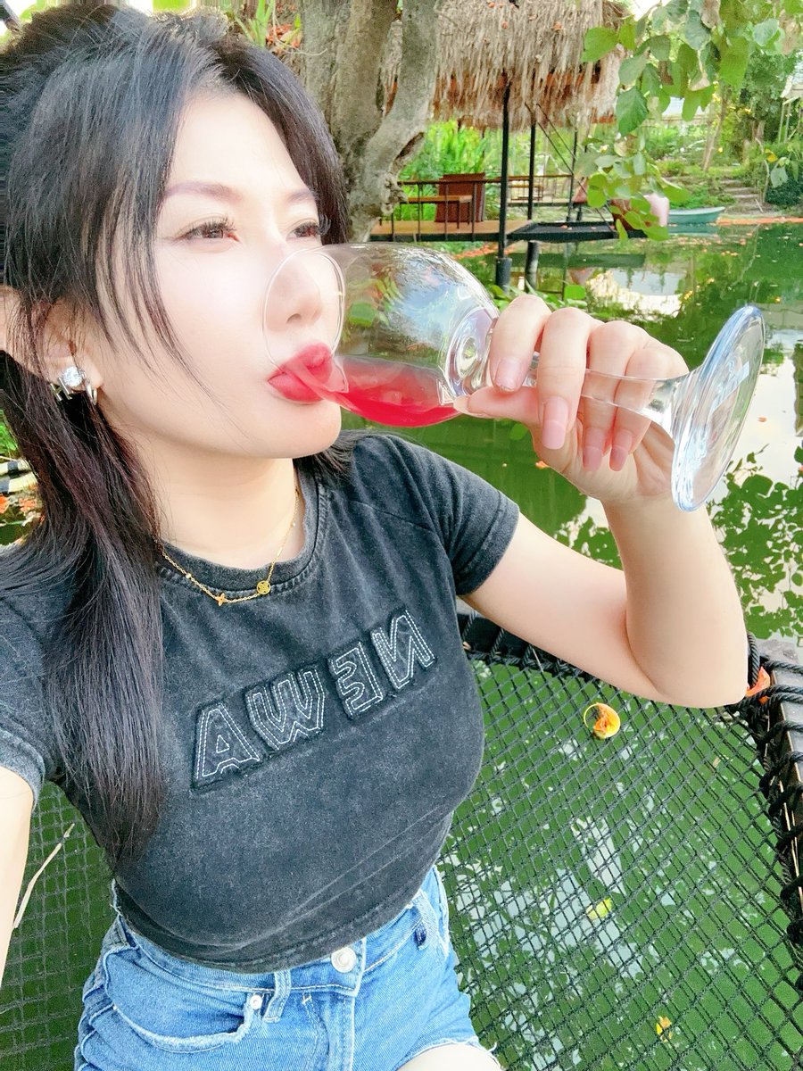 shell3303's tweet image. เบายามเย็น 😁😄

#เพชรบูรณ์