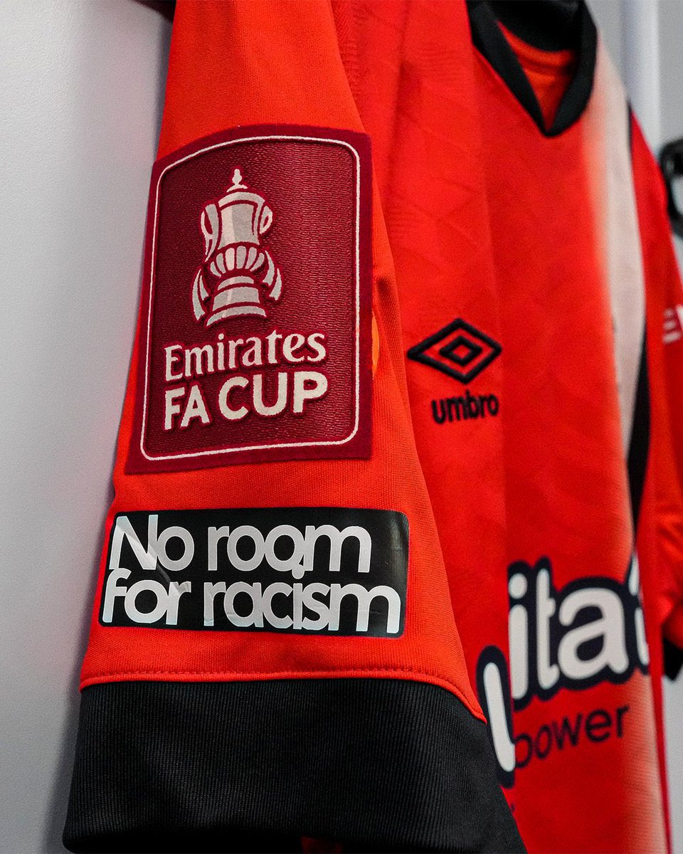 Luton Town FC tweet media