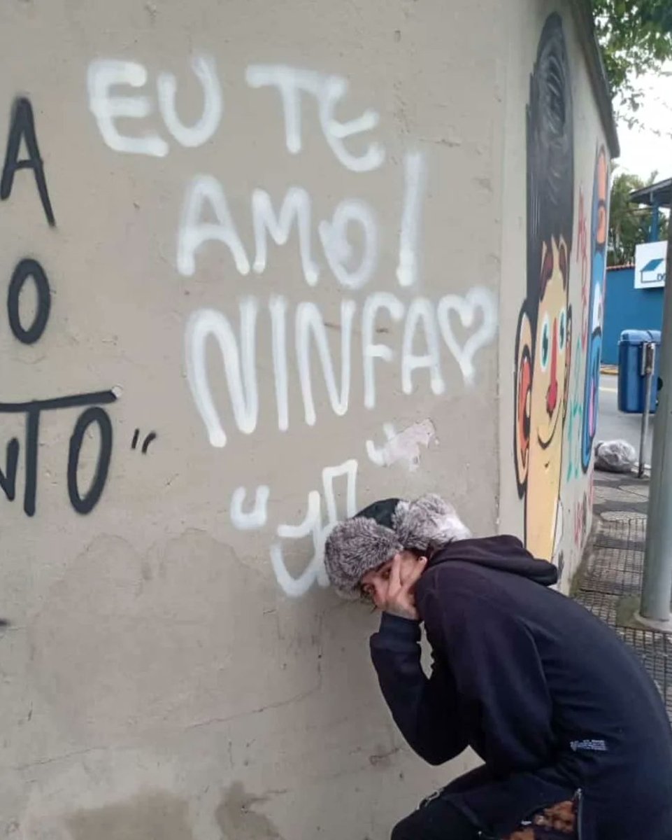 Perfildoblack's tweet photo. E foi assim que eu fiz a crise dela passar https://t.co/trOipcJYQ8