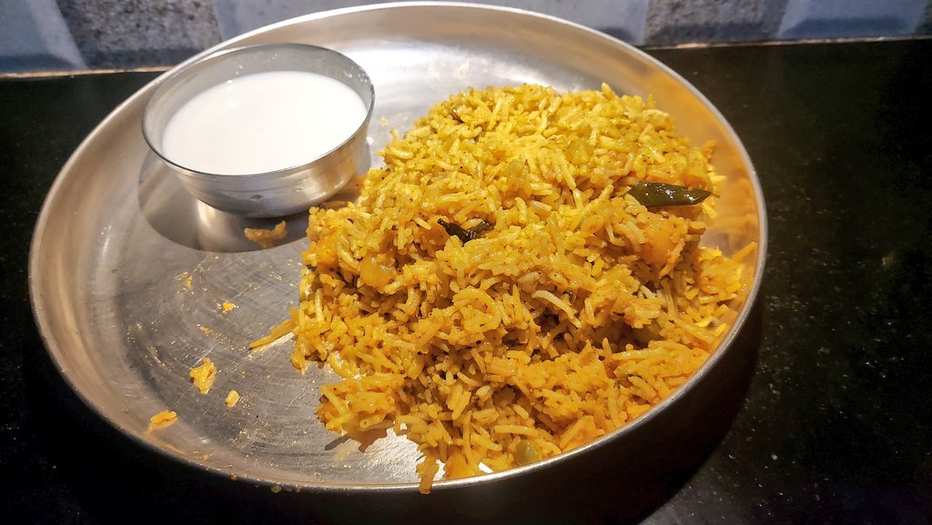 sk_2386's tweet photo. They may hack my account but they can't acquire my culinary skills!
Made Tomato #ricebath for dinner with basmati rice!
Have to work on presentation skills 🥲
Tried on two plates!
Cooking for self is hectic
Made enough for 3 people 😅
tastes good 😋
#Foodie #bachelorkitchen https://t.co/dNiCAUHxmT