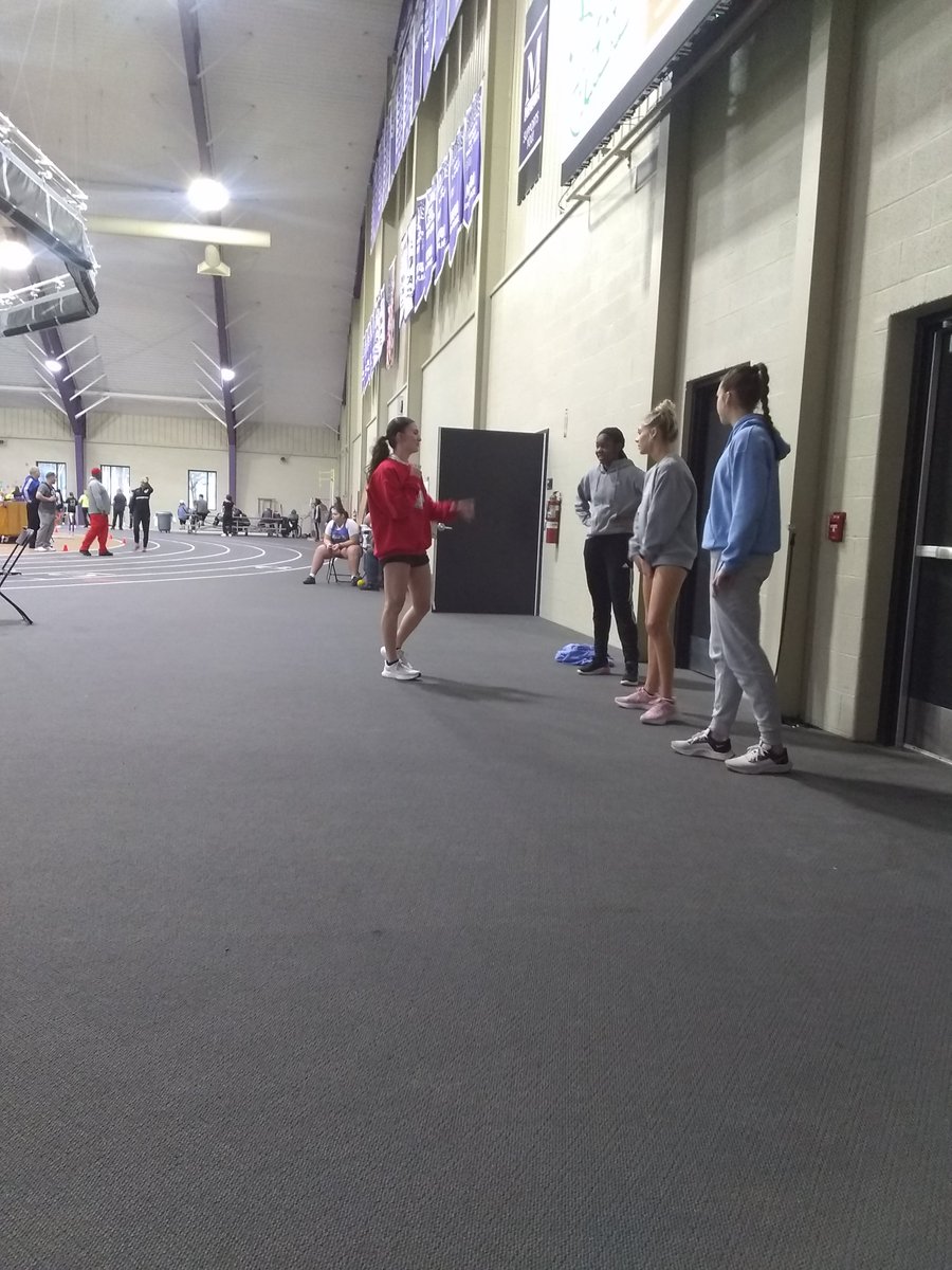 Girl preparing for the 4x200