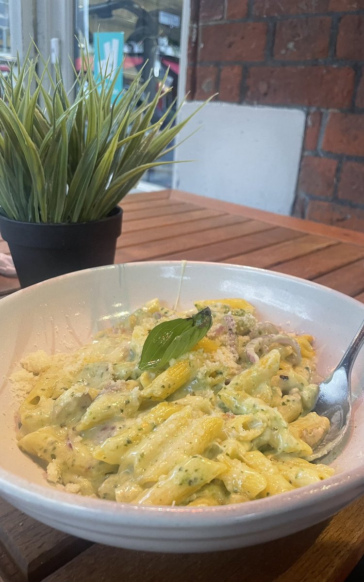 غانيمااه 🇰🇼 tweet media