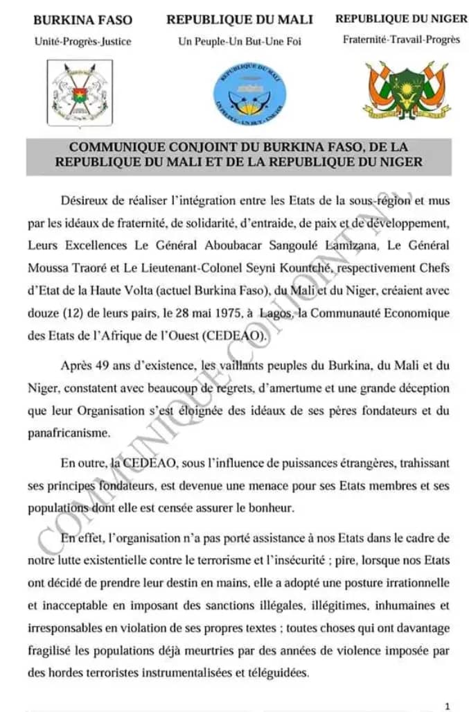 LabatiEros's tweet image. La souveraineté, c'est décider et agir soit même : Nos pays de l'AES ont pris une décision juste et nécessaire... Continuons notre périple vers la souveraineté