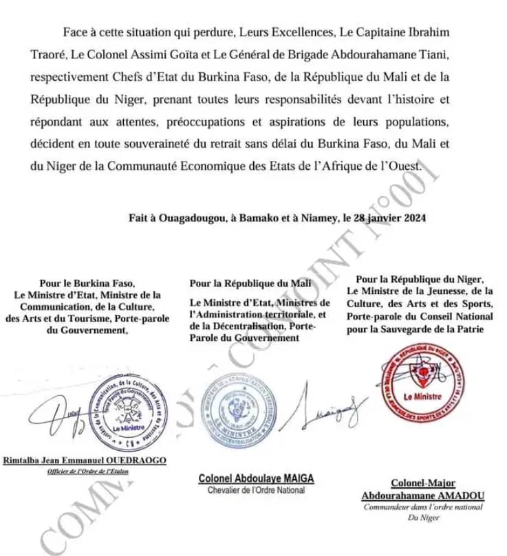 LabatiEros's tweet image. La souveraineté, c'est décider et agir soit même : Nos pays de l'AES ont pris une décision juste et nécessaire... Continuons notre périple vers la souveraineté