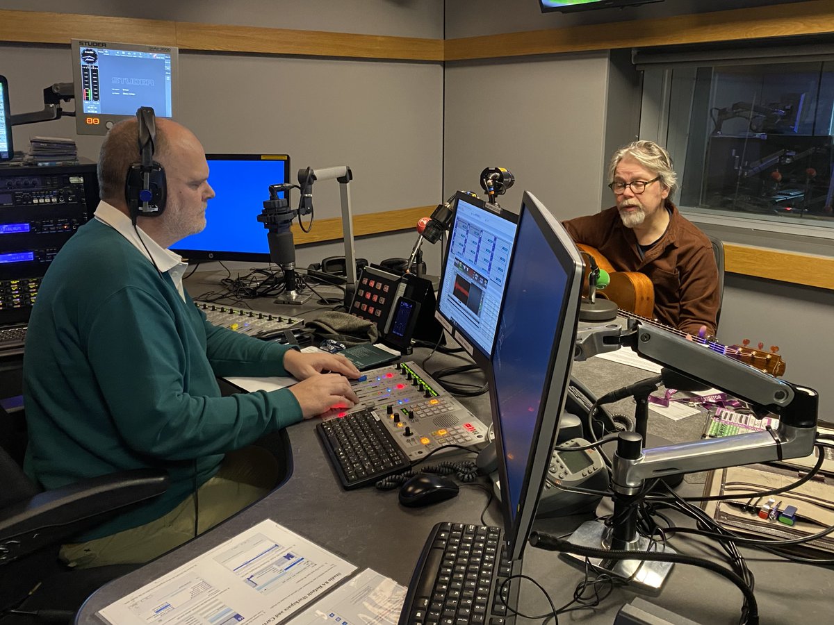 Listen back to @tonersongs LIVE on Tuesday's @RalphMcLeanShow on @BBCSounds 👇 bbc.co.uk/sounds/play/m0…