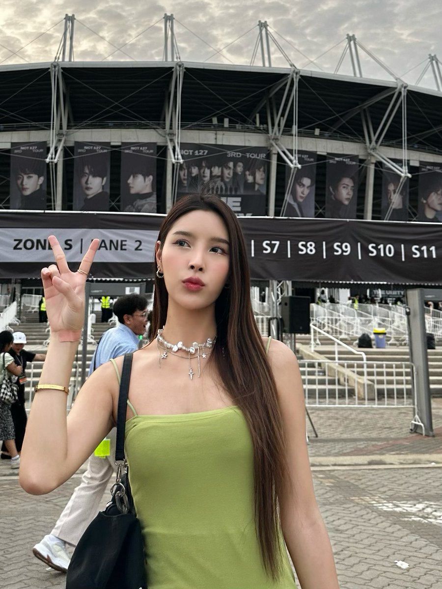 deviyabha's tweet image. NCTzen💚

#deviyabha 
#NCT127_NEOCITY_THE_UNITY 
#NCT127_NEOCITY_THE_UNITYinBKK